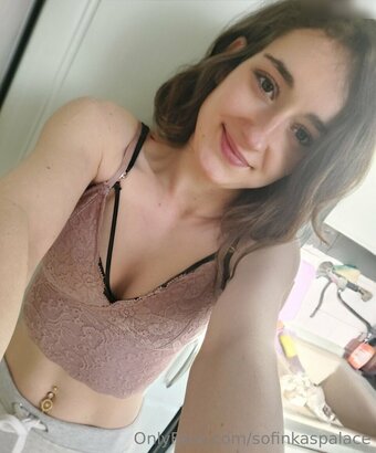 Sofinka / feen_tod / sofinkaspalace Nude Leaks OnlyFans Photo 4
