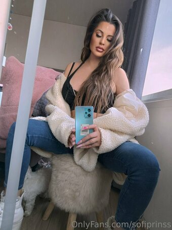 sofiprinss Nude Leaks Photo 27
