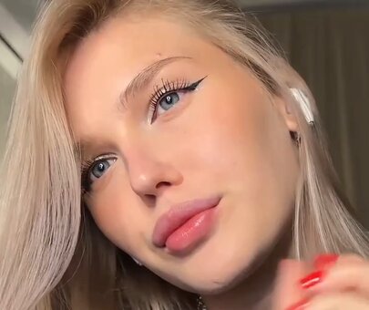 Sofivolkova / SOFICUMS / soficumss Nude Leaks Photo 2