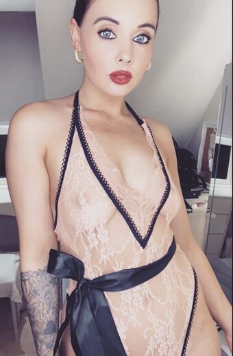 Sofloxy Nude Leaks OnlyFans Photo 3