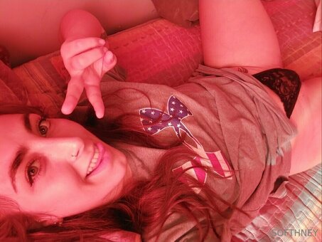 softhney Nude Leaks Photo 14