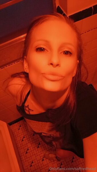 softredhead Nude Leaks Photo 14