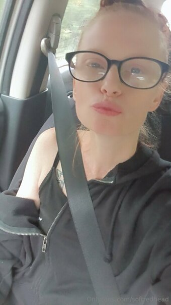 softredhead Nude Leaks Photo 18