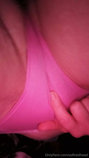 softredhead Nude Leaks Photo 20
