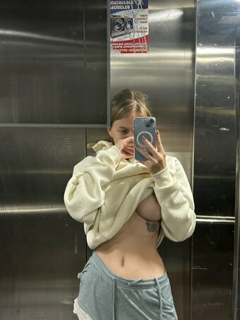 Sofuckingood13 / Sofuckingood_ Nude Leaks Photo 8