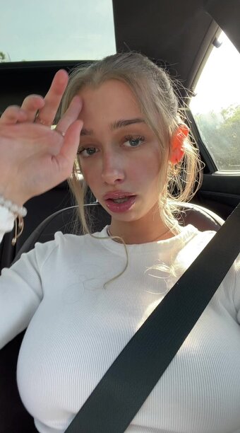 sofyaplotnikova / https: / notsofya / xsofya_x Nude Leaks Photo 2