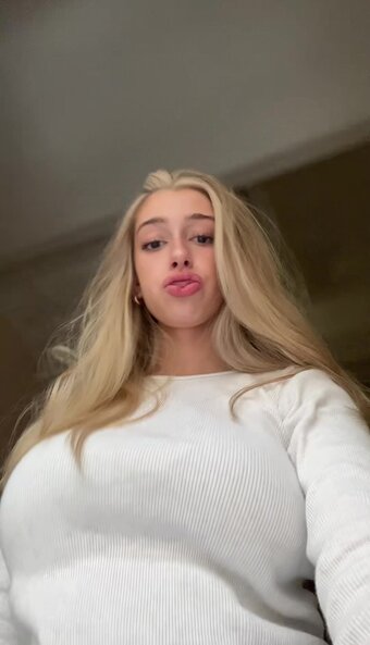 sofyaplotnikova / https: / notsofya / xsofya_x Nude Leaks Photo 21