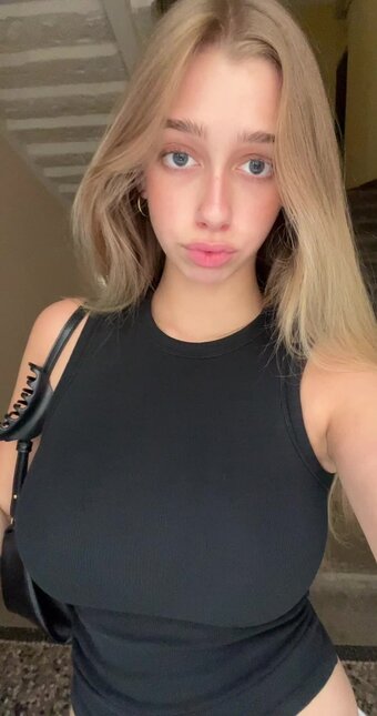 sofyaplotnikova / https: / notsofya / xsofya_x Nude Leaks Photo 23