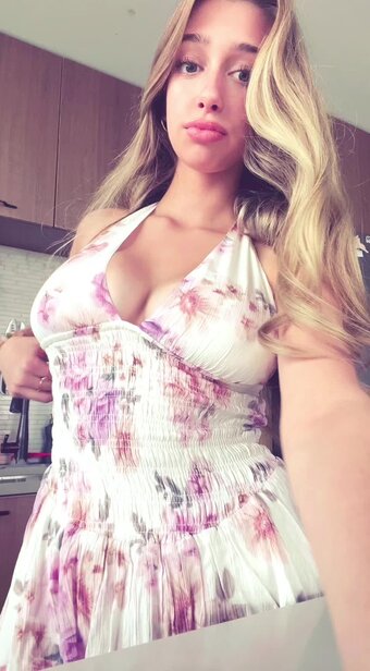 sofyaplotnikova / https: / notsofya / xsofya_x Nude Leaks Photo 29