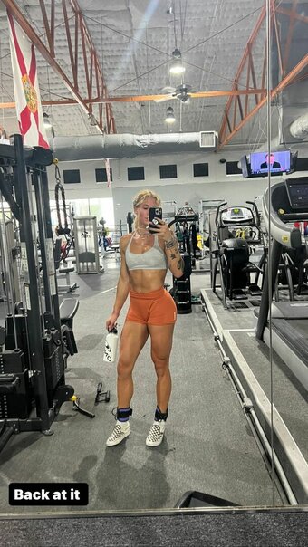 Sol Ruca / solrucawwe / solrvca Nude Leaks Photo 5
