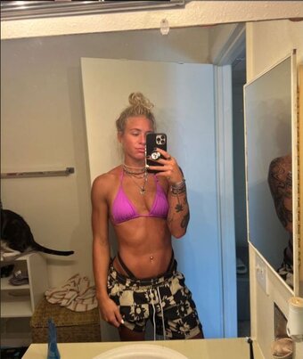 Sol Ruca / solrucawwe / solrvca Nude Leaks Photo 15