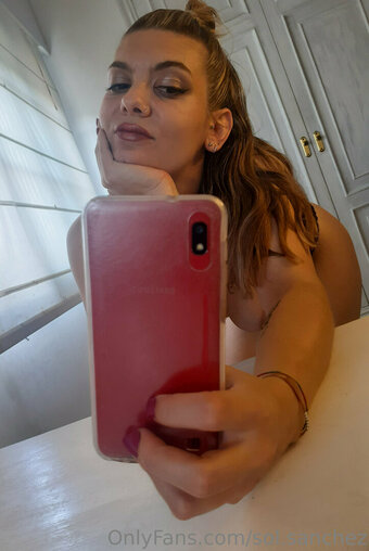 Sol Sanchez / sol.sanchez / sol_lois_x Nude Leaks OnlyFans Photo 11