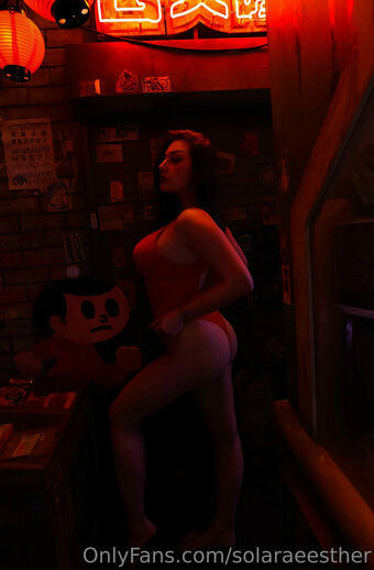 Solaraester / solaraeesther Nude Leaks OnlyFans Photo 19