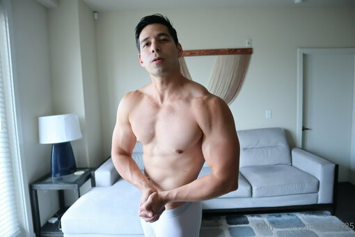 solid3525 Nude Leaks Photo 5