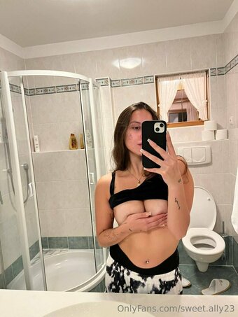 solybabe Nude Leaks Photo 21