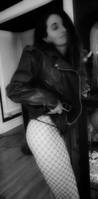 sometimesmaybee Nude Leaks Photo 23