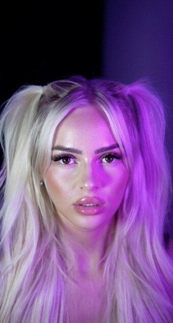 Sonnyloops Nude Leaks Photo 6