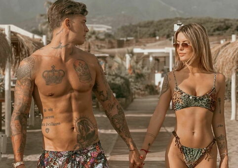 Sophie Codegoni Nude Leaks Photo 17