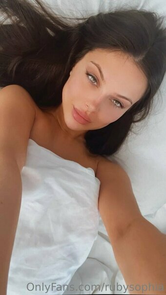 Sophie Ruby Blake / rubysophia / rubysophiablake Nude Leaks OnlyFans Photo 2