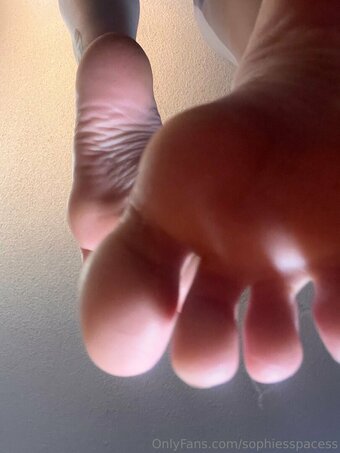 Sophiesspaces / sophiesspace / sophiesspacess Nude Leaks OnlyFans Photo 1
