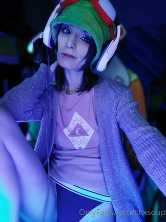 Soupachu / CHXSOUP / GENTLEJANE / TASTYSOUP / s0upachu3 Nude Leaks OnlyFans Photo 4