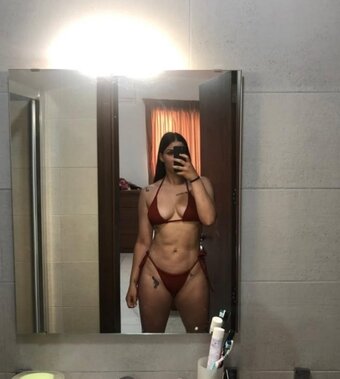 Soyroberta Nude Leaks OnlyFans Photo 1