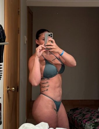 Soyroberta Nude Leaks OnlyFans Photo 3