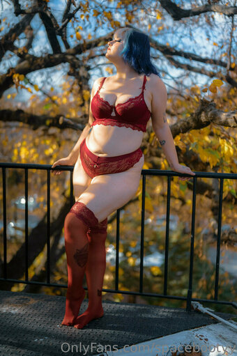 spacebootyy Nude Leaks Photo 21