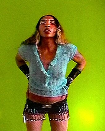 Spellling / Chrystia Cabral Nude Leaks Photo 16