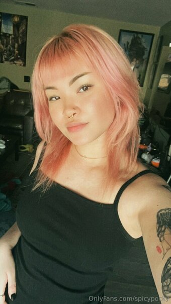 spicypocky Nude Leaks Photo 15