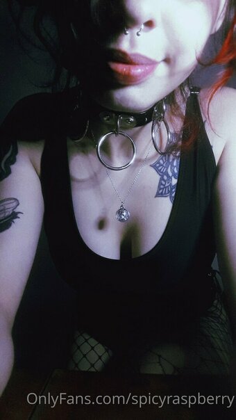 spicyraspberry Nude Leaks Photo 3