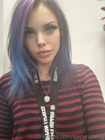 spicyrollersg Nude Leaks Photo 14