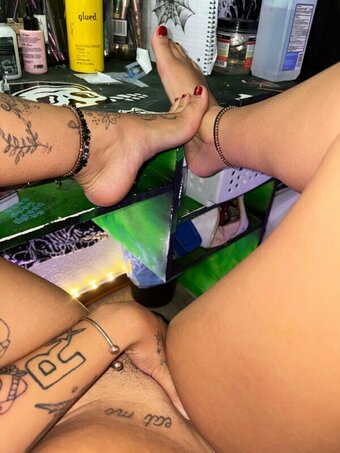 spideyboobs2003 / Urmomsfavoritewhor3 / spideyboobs_2003 Nude Leaks OnlyFans Photo 4