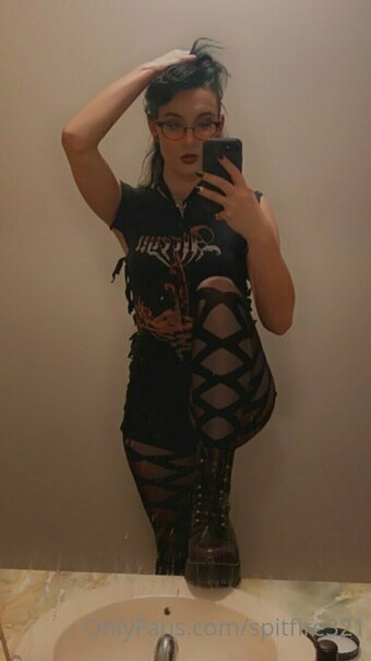 spitfire321 Nude Leaks Photo 2