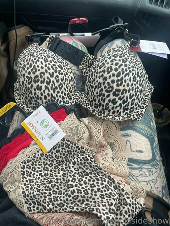 spookisideshow Nude Leaks Photo 2