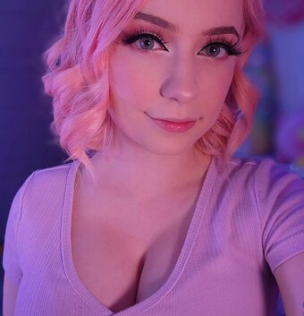 SquishShe / squishsheofficial / squishwhore Nude Leaks OnlyFans Photo 26