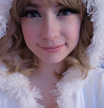 SquishShe / squishsheofficial / squishwhore Nude Leaks OnlyFans Photo 29