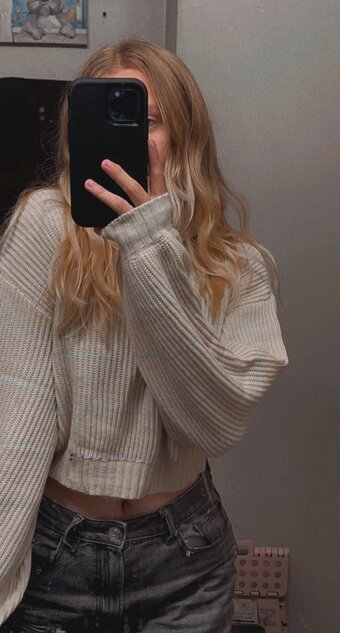 squishytoebeanz Nude Leaks Photo 1