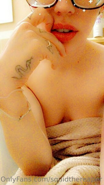 squitteninks Nude Leaks Photo 16