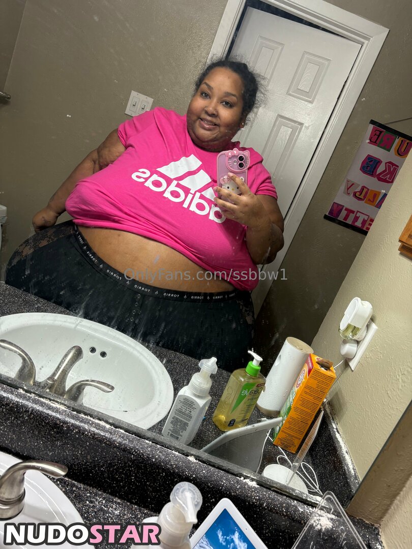 ssbbw1 Nude  10