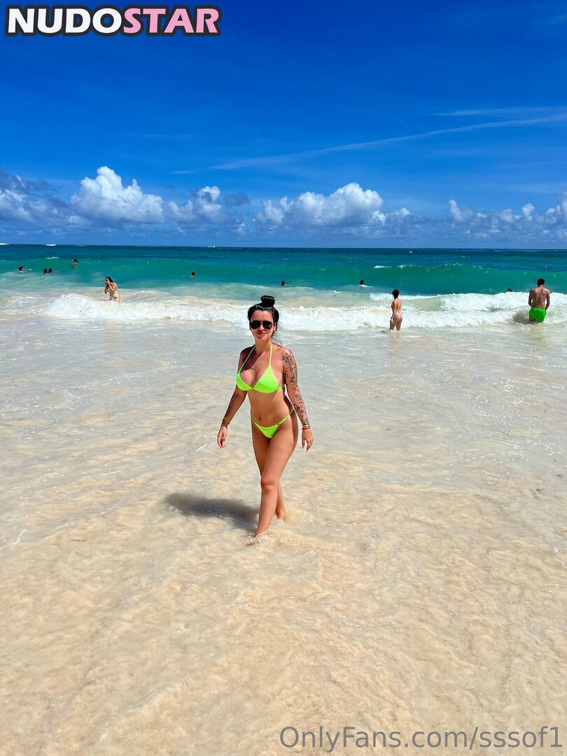 sssof1 Nude  4