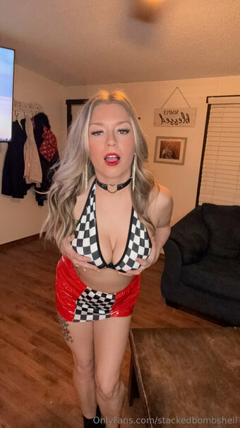 stackedbombshell Nude Leaks Photo 5