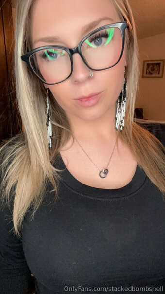 stackedbombshell Nude Leaks Photo 18