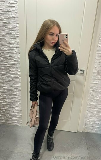 star_roxy Nude Leaks Photo 11