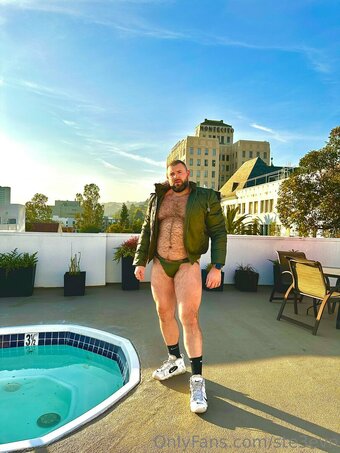 ste3evn Nude Leaks Photo 14