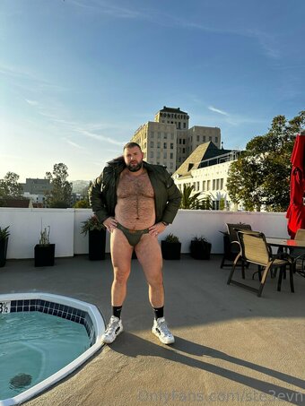 ste3evn Nude Leaks Photo 16