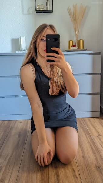 steffidnt / steffi.dnt Nude Leaks Photo 1