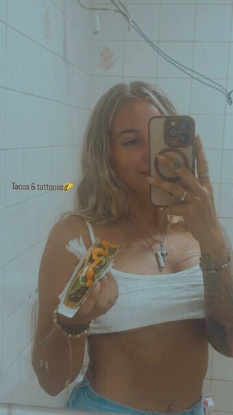 steph.itup / https: / stephitup Nude Leaks Photo 16