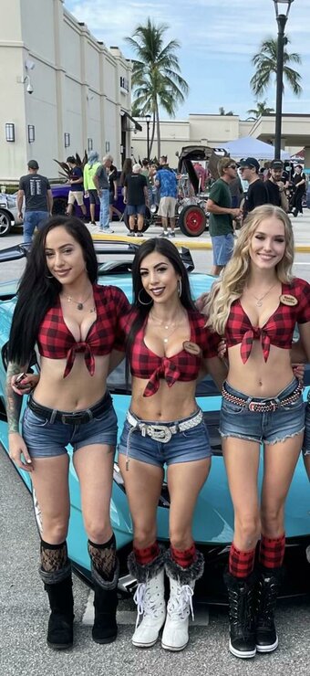 Stephanie Adele / https: / sadelesthesiren Nude Leaks OnlyFans Photo 22