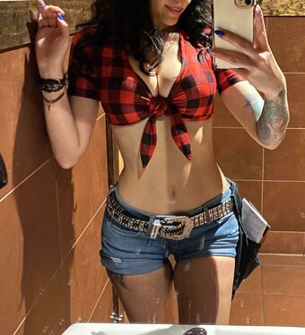 Stephanie Adele / https: / sadelesthesiren Nude Leaks OnlyFans Photo 25